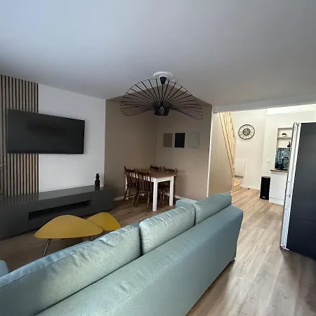 Сasa de vacaciones Maisonette